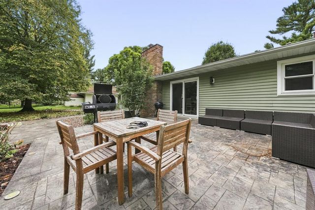 3717 Claymore Lane, Eau Claire, WI 54701