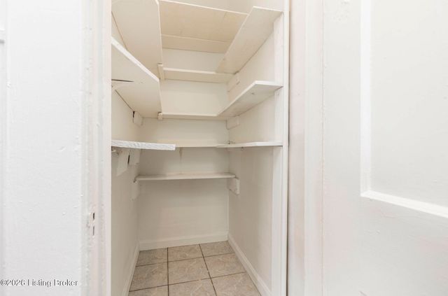 514 Winkler Ave, Louisville, KY 40208