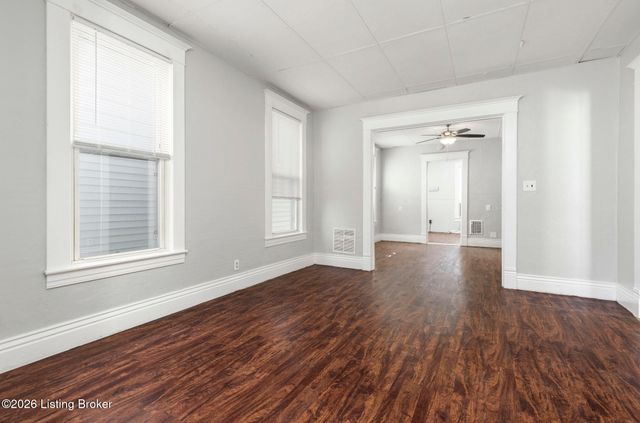 514 Winkler Ave, Louisville, KY 40208