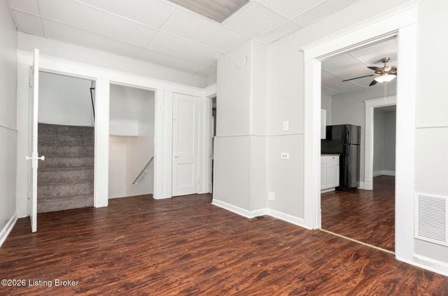 514 Winkler Ave, Louisville, KY 40208