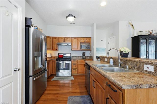 1277 Raynor DR, Virginia Beach, VA 23456