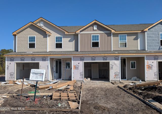 83 Commons View Drive, Hampstead, NC 28443