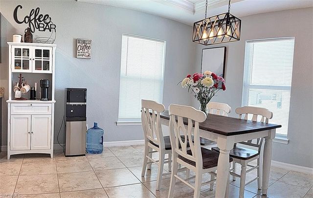 1213 NW 19th TER, Cape Coral, FL 33993