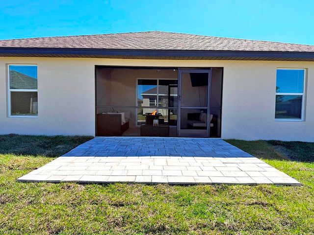 1213 NW 19th TER, Cape Coral, FL 33993