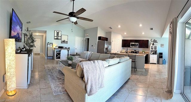 1213 NW 19th TER, Cape Coral, FL 33993