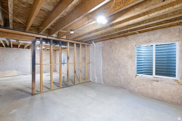 881 N 20 E, Santaquin, UT 84655