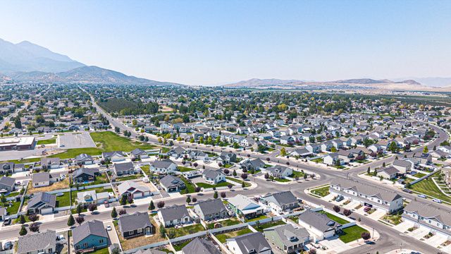 881 N 20 E, Santaquin, UT 84655