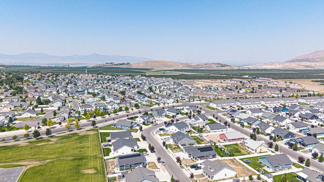 881 N 20 E, Santaquin, UT 84655