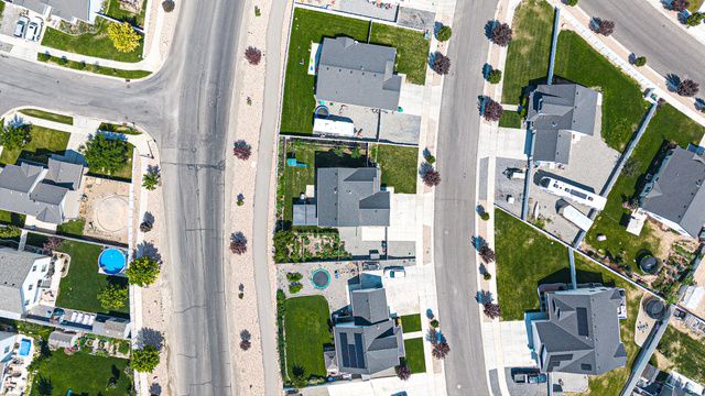 881 N 20 E, Santaquin, UT 84655