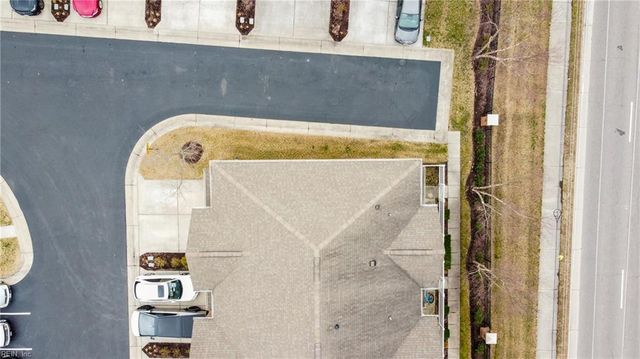 800 Haversham CLS, Chesapeake, VA 23320