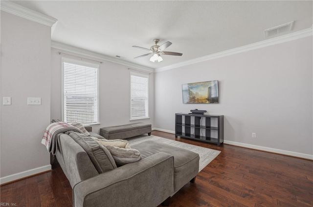 800 Haversham CLS, Chesapeake, VA 23320