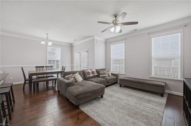 800 Haversham CLS, Chesapeake, VA 23320