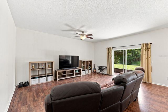 16613 MYRTLE SAND DRIVE, Wimauma, FL 33598