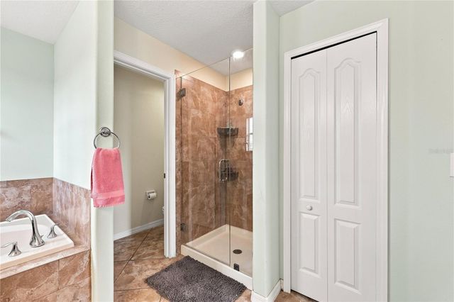 16613 MYRTLE SAND DRIVE, Wimauma, FL 33598