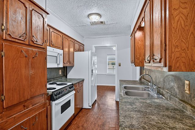 1101 Patricia Drive, Sherman, TX 75090