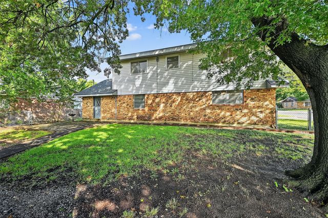 1101 Patricia Drive, Sherman, TX 75090