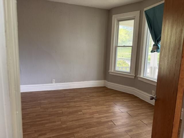 3037 Dr William Finlayson STREET, Milwaukee, WI 53212