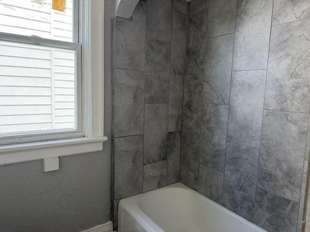 3037 Dr William Finlayson STREET, Milwaukee, WI 53212