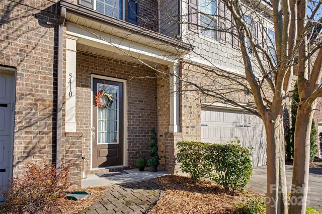 5410 Shannon Bell Lane, Charlotte, NC 28277