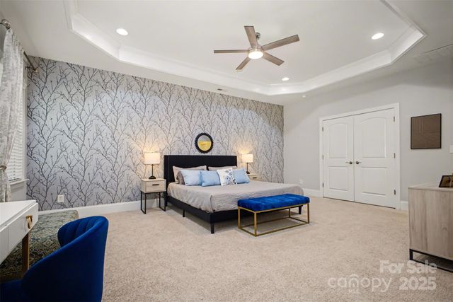 5410 Shannon Bell Lane, Charlotte, NC 28277