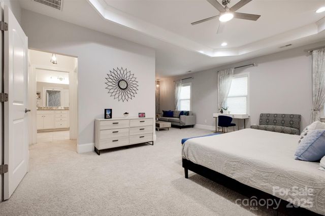 5410 Shannon Bell Lane, Charlotte, NC 28277