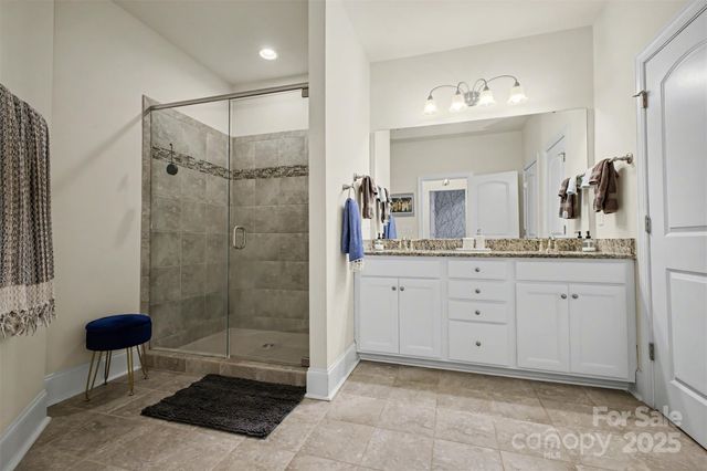 5410 Shannon Bell Lane, Charlotte, NC 28277