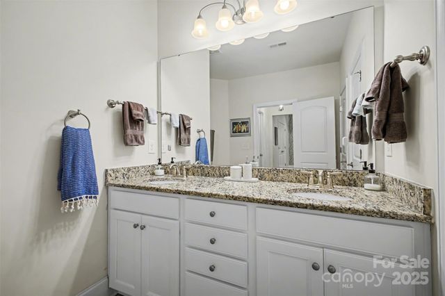 5410 Shannon Bell Lane, Charlotte, NC 28277