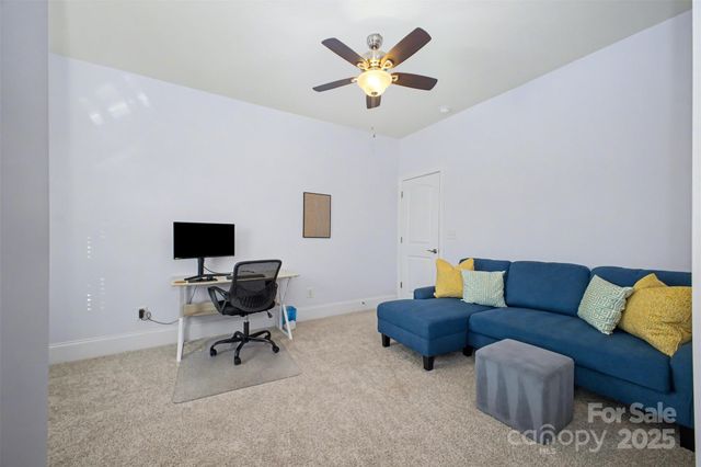 5410 Shannon Bell Lane, Charlotte, NC 28277