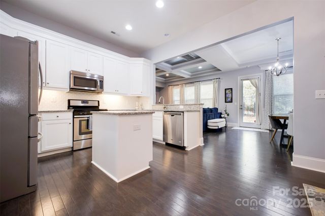 5410 Shannon Bell Lane, Charlotte, NC 28277