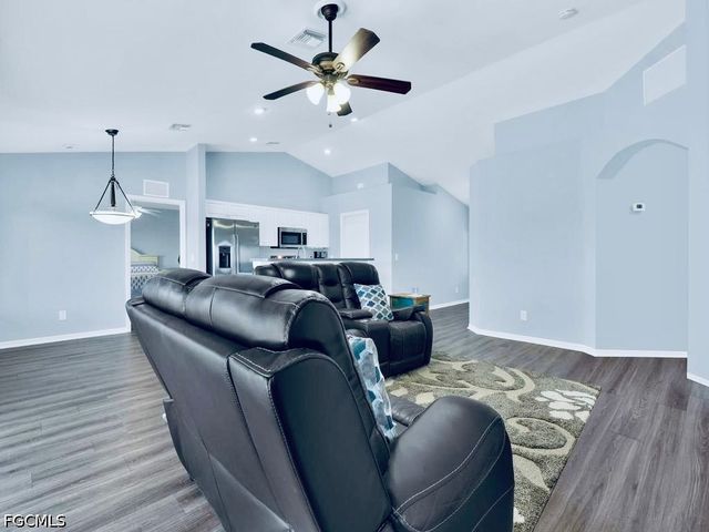 3106 72nd ST W, Lehigh Acres, FL 33971