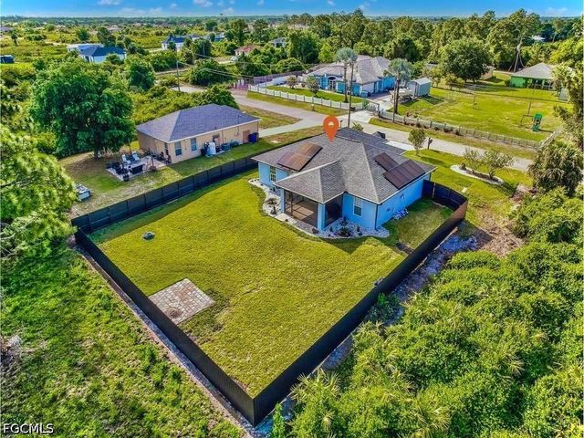 3106 72nd ST W, Lehigh Acres, FL 33971