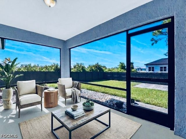 3106 72nd ST W, Lehigh Acres, FL 33971