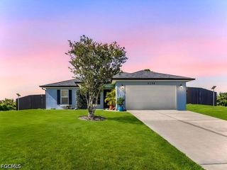 3106 72nd ST W, Lehigh Acres, FL 33971