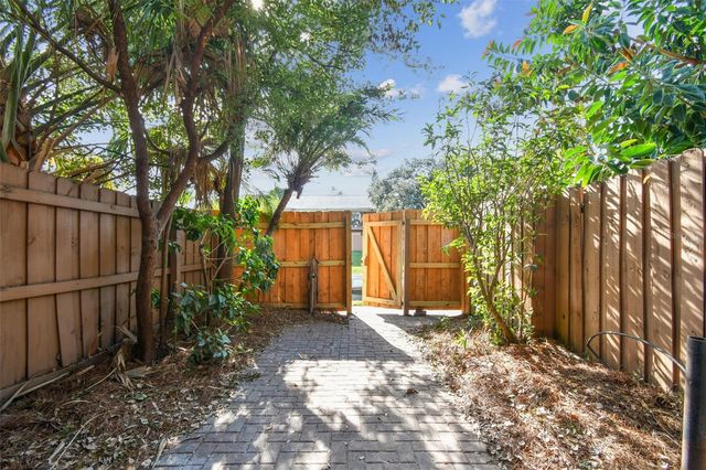 306 GEORGETOWN DR 306, Casselberry, FL 32707