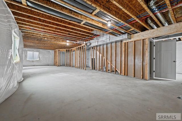 3670 Kingsboro Avenue, Ammon, ID 83406