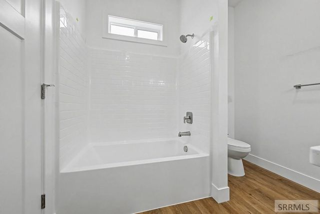 3670 Kingsboro Avenue, Ammon, ID 83406