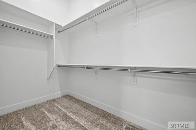 3670 Kingsboro Avenue, Ammon, ID 83406