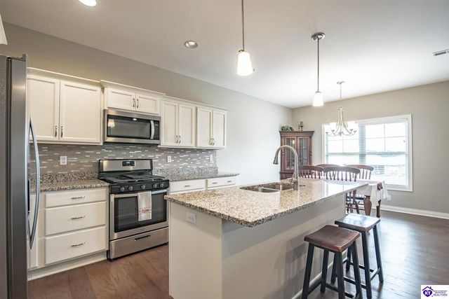 200 B Village Brooke Drive, Elizabethtown, KY 42701
