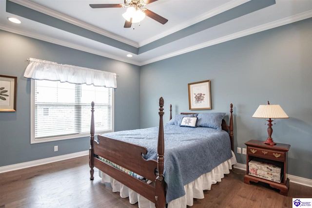 200 B Village Brooke Drive, Elizabethtown, KY 42701
