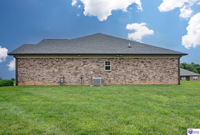 200 B Village Brooke Drive, Elizabethtown, KY 42701