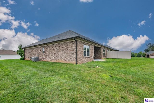 200 B Village Brooke Drive, Elizabethtown, KY 42701