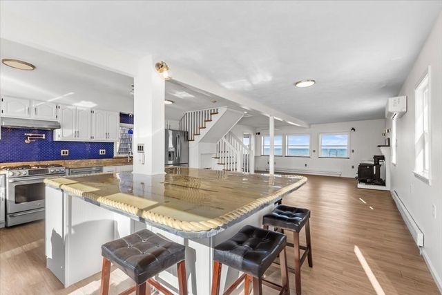 36 Ocean St, Marshfield, MA 02050