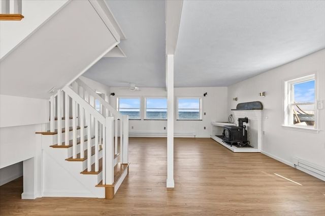 36 Ocean St, Marshfield, MA 02050