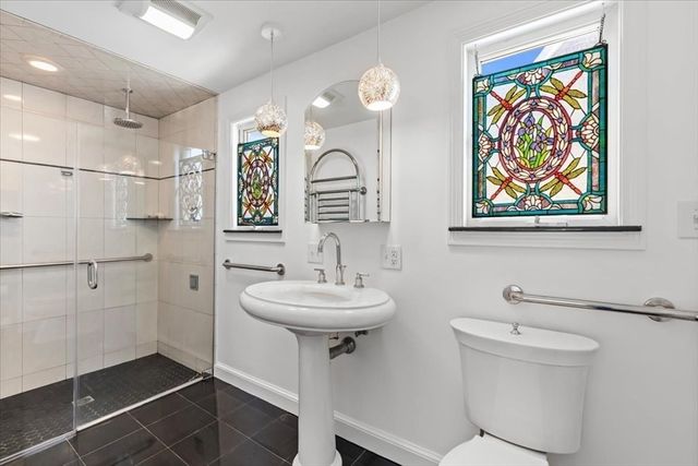 36 Ocean St, Marshfield, MA 02050