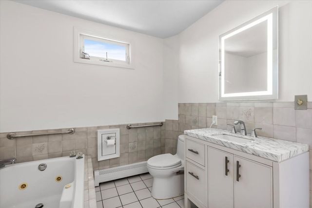 36 Ocean St, Marshfield, MA 02050