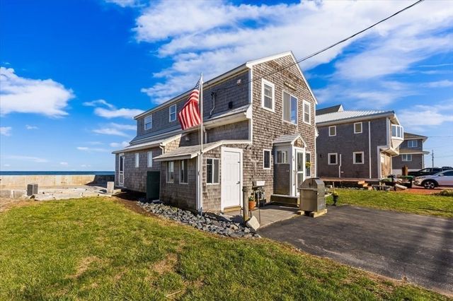 36 Ocean St, Marshfield, MA 02050