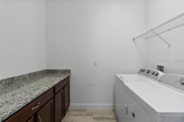 2491 YELLOW BRICK ROAD, St Cloud, FL 34772