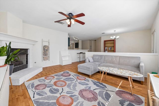 2011 Harvest Moon DR, Cedar Park, TX 78613