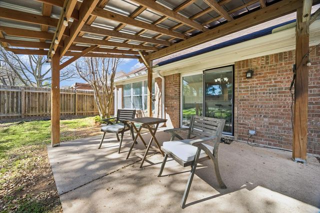 2011 Harvest Moon DR, Cedar Park, TX 78613