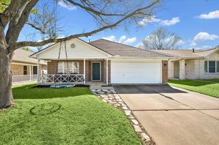 2011 Harvest Moon DR, Cedar Park, TX 78613